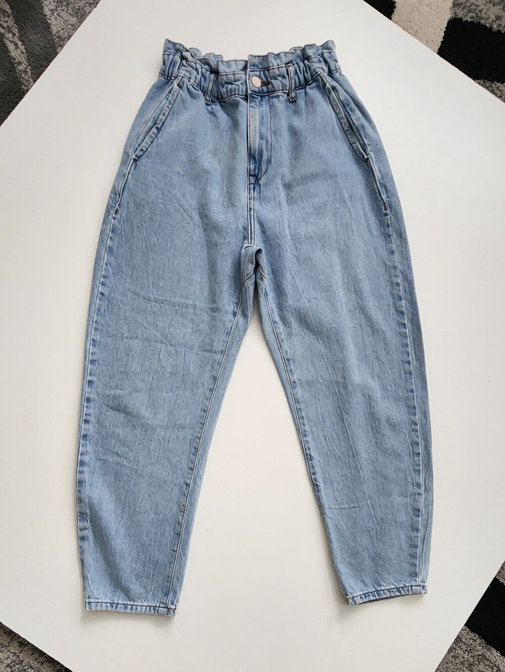 Zara Light Wash Paperbag Waist Denim Pants / Jeans Talla 42 (USA 10)